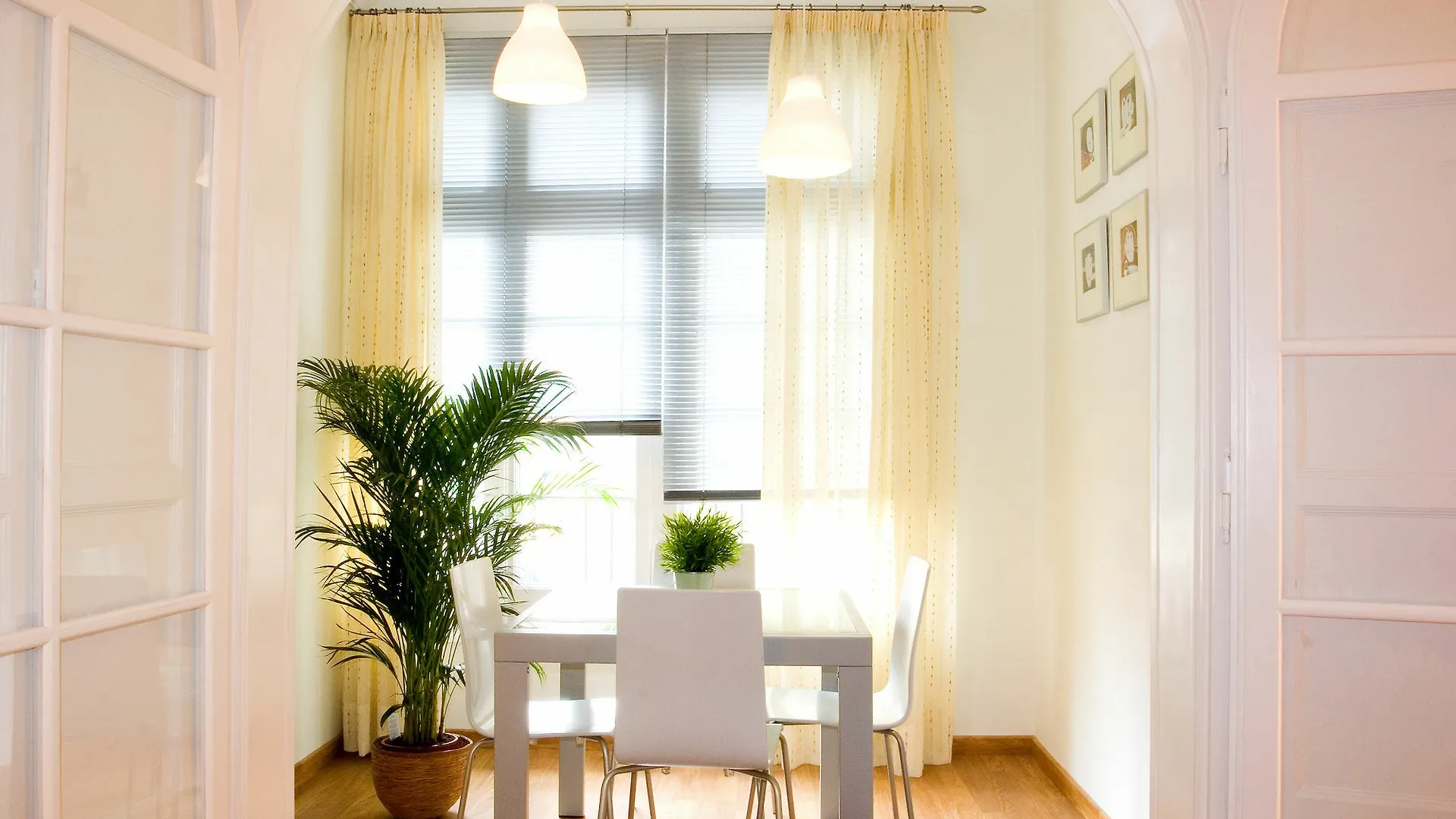 Feelathome Gran Via Apartment 巴塞罗那