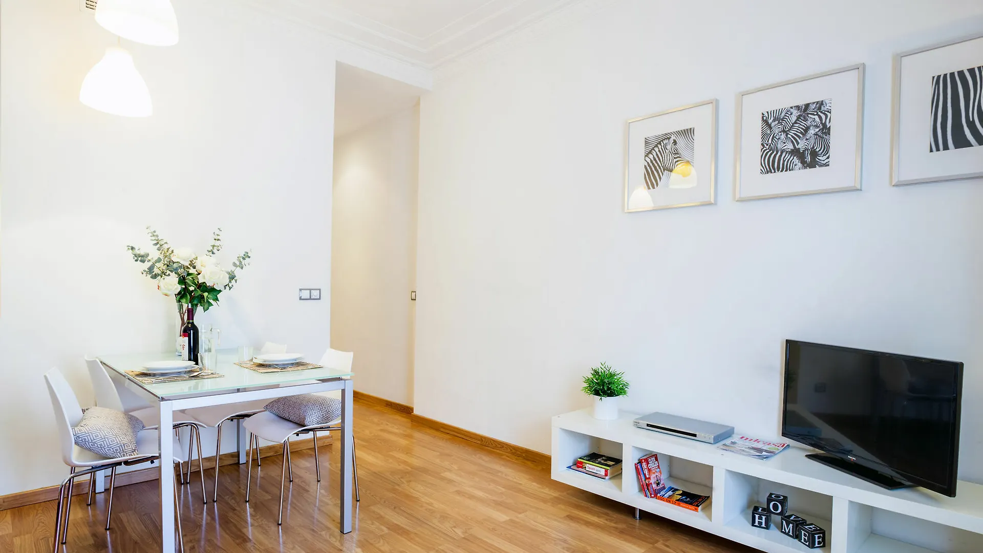 Feelathome Gran Via Apartment 巴塞罗那 0*,